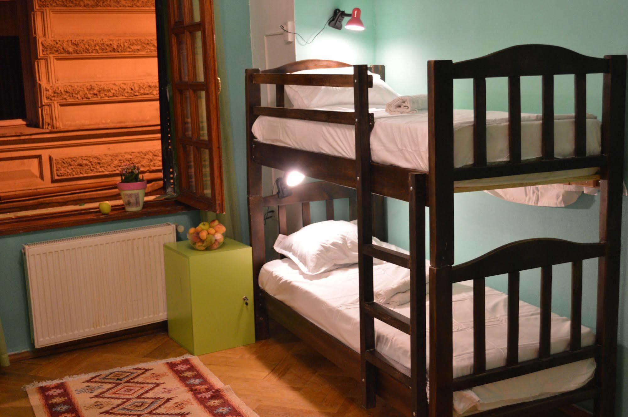 Patio Hostel Tbilisi Eksteriør bilde