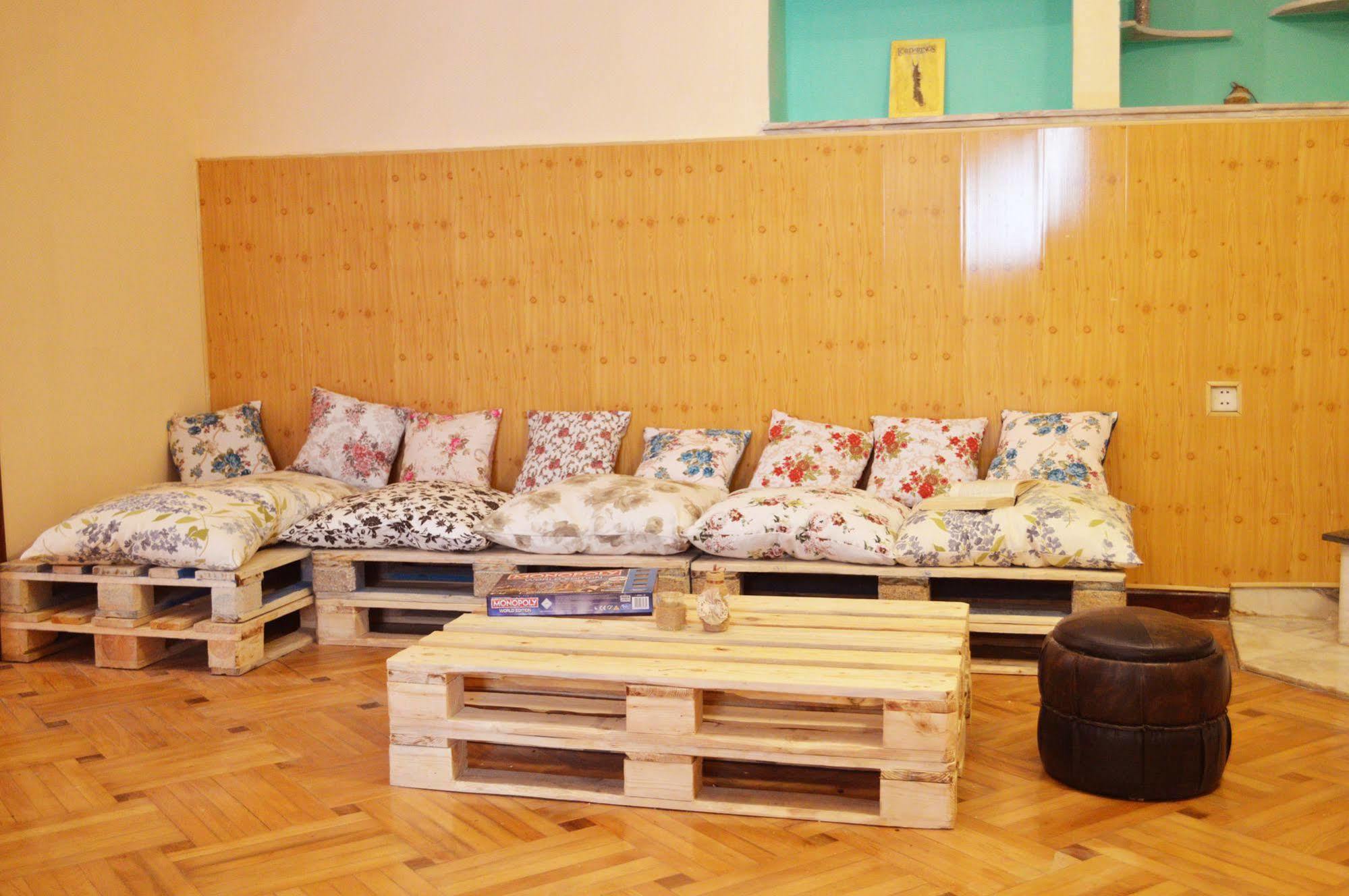 Patio Hostel Tbilisi Eksteriør bilde